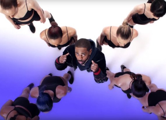 Big Sean, pic from the video 'Moves'